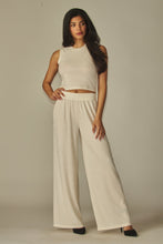 Load image into Gallery viewer, Albori Crop Top