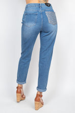 Load image into Gallery viewer, Distressing Sequined Denim Jeans - Pink Canary