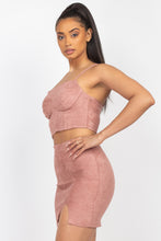 Load image into Gallery viewer, Nikki Crop Top - Pink Canary