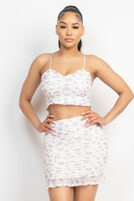 Load image into Gallery viewer, OAKLYN CROP TOP - Pink Canary
